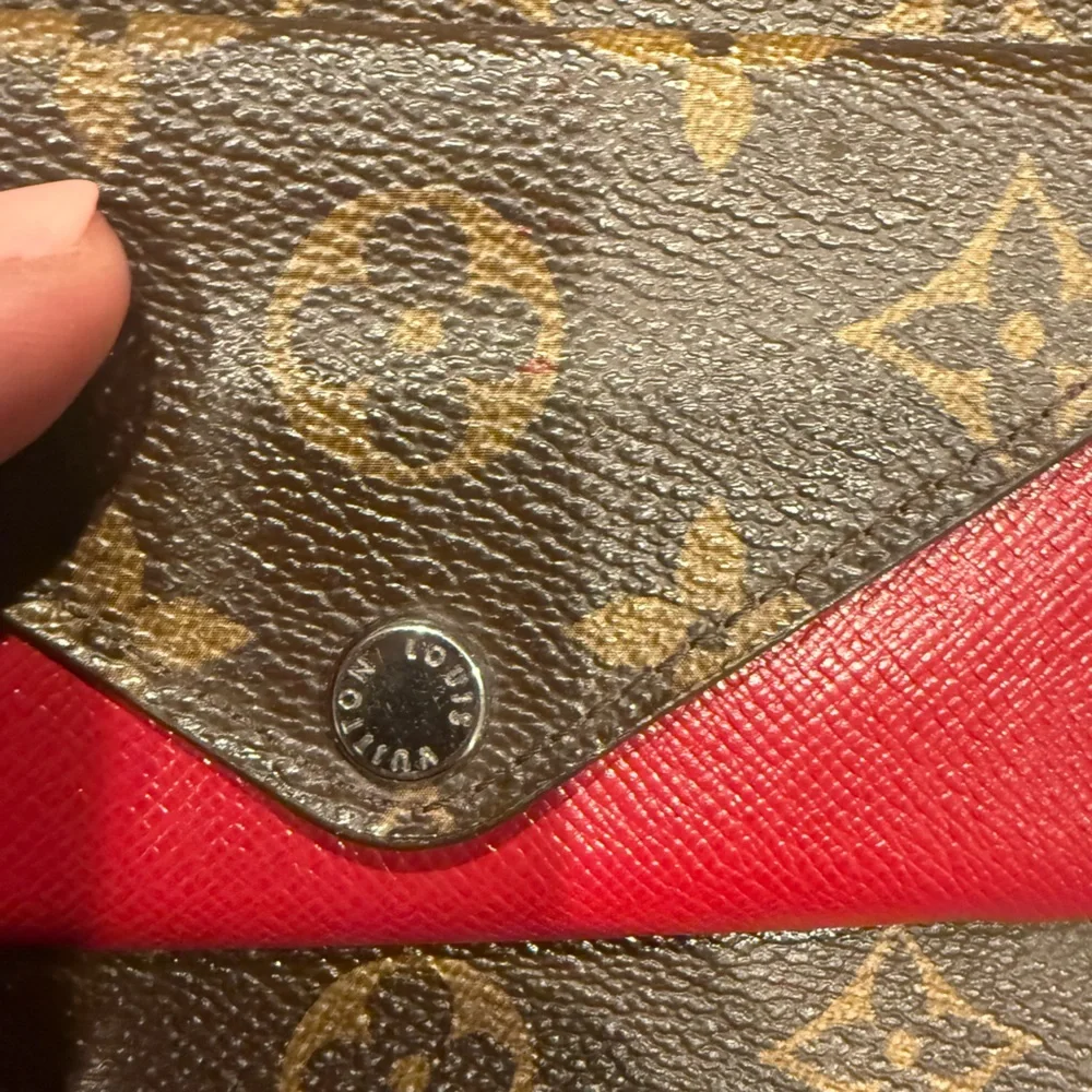 Louis Vuitton Marie Lou Wallet